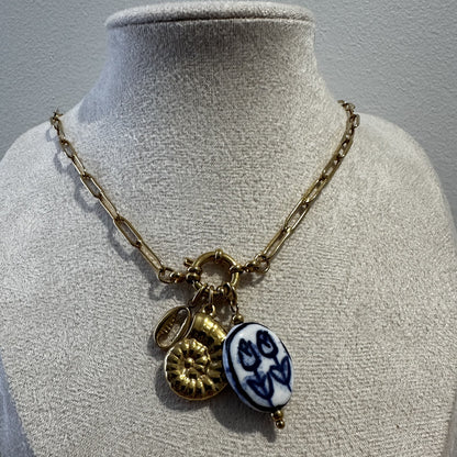 Collier