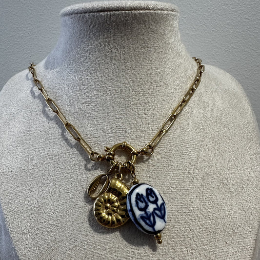 Collier