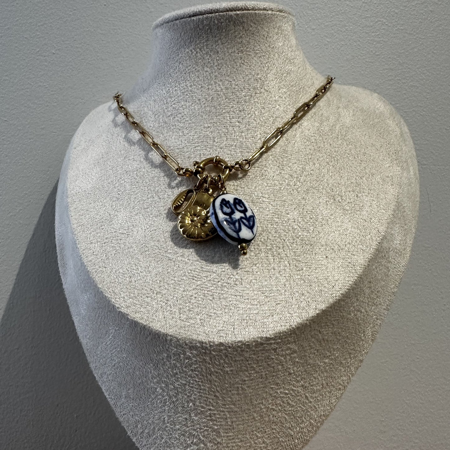 Collier